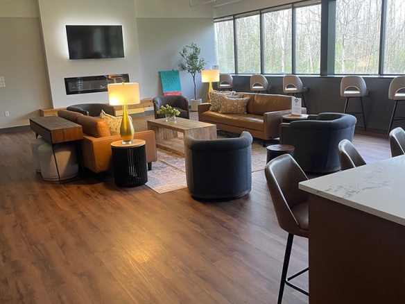 1150 Springhurst Dr.